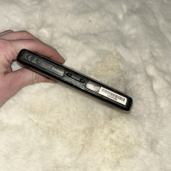 Garmin Nüvi 1390  —  All Accessories Included! - Picture 3 of 5